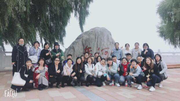 出國(guó)勞務(wù)怎么辦理，出國(guó)勞務(wù)資質(zhì)公司，正規(guī)的出國(guó)勞務(wù)中介